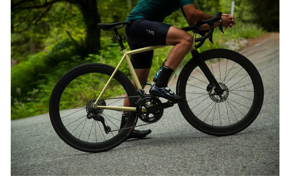 Przygotowanie roweru na sezon – checklista od profesjonalnego serwisu