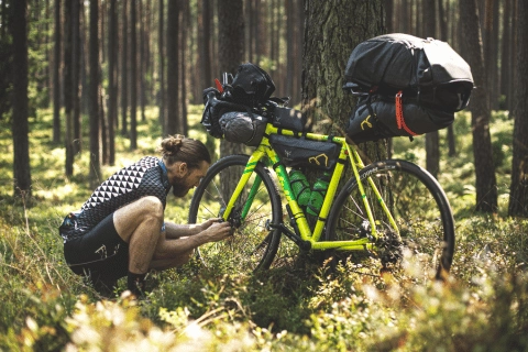 Co to jest bikepacking? O co chodzi w bikepackingu?